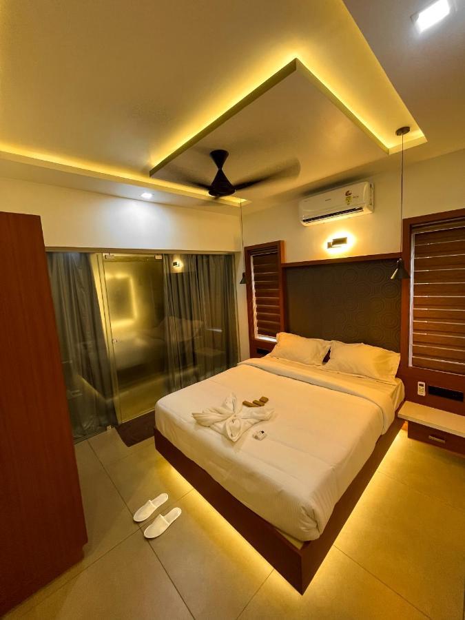 Perintalmanna Bbc Luxury Apartments מראה חיצוני תמונה