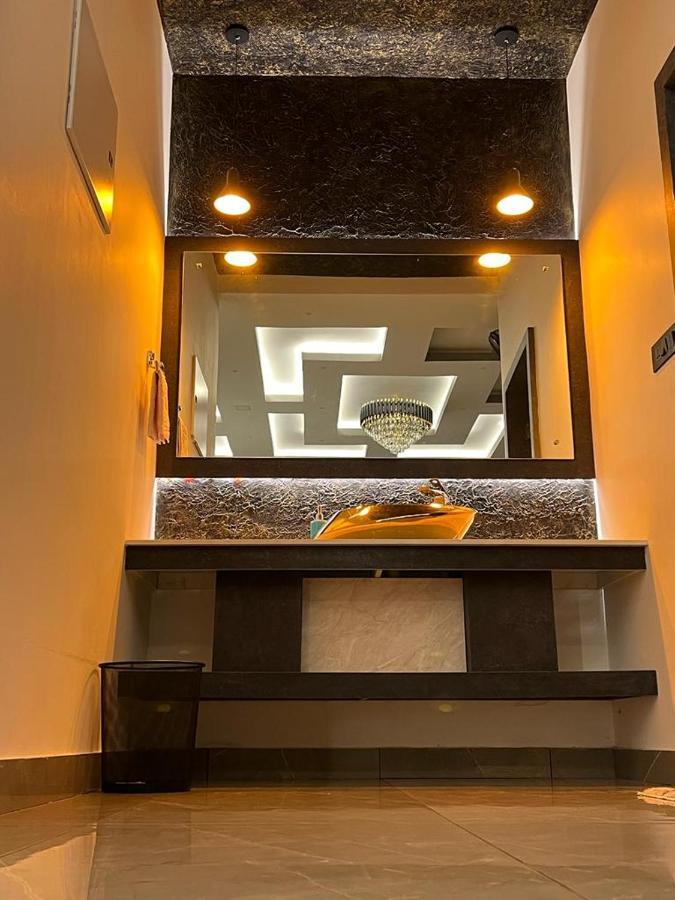 Perintalmanna Bbc Luxury Apartments מראה חיצוני תמונה
