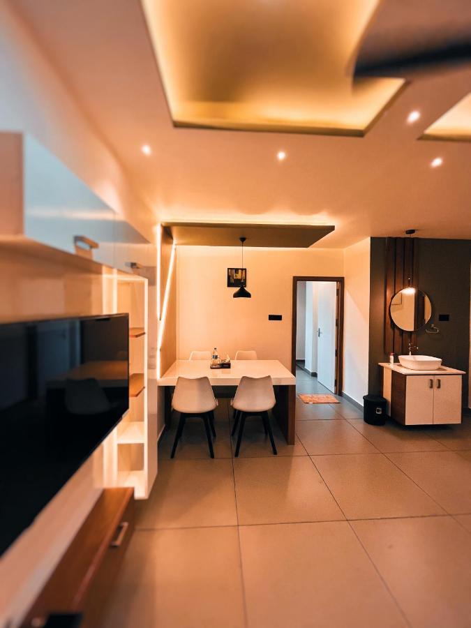 Perintalmanna Bbc Luxury Apartments מראה חיצוני תמונה