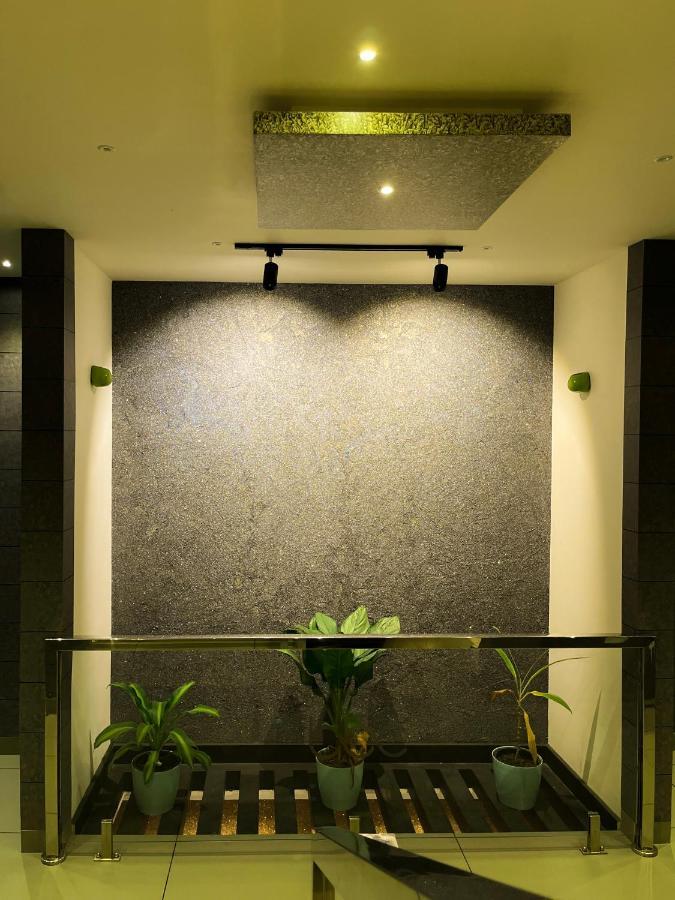 Perintalmanna Bbc Luxury Apartments מראה חיצוני תמונה