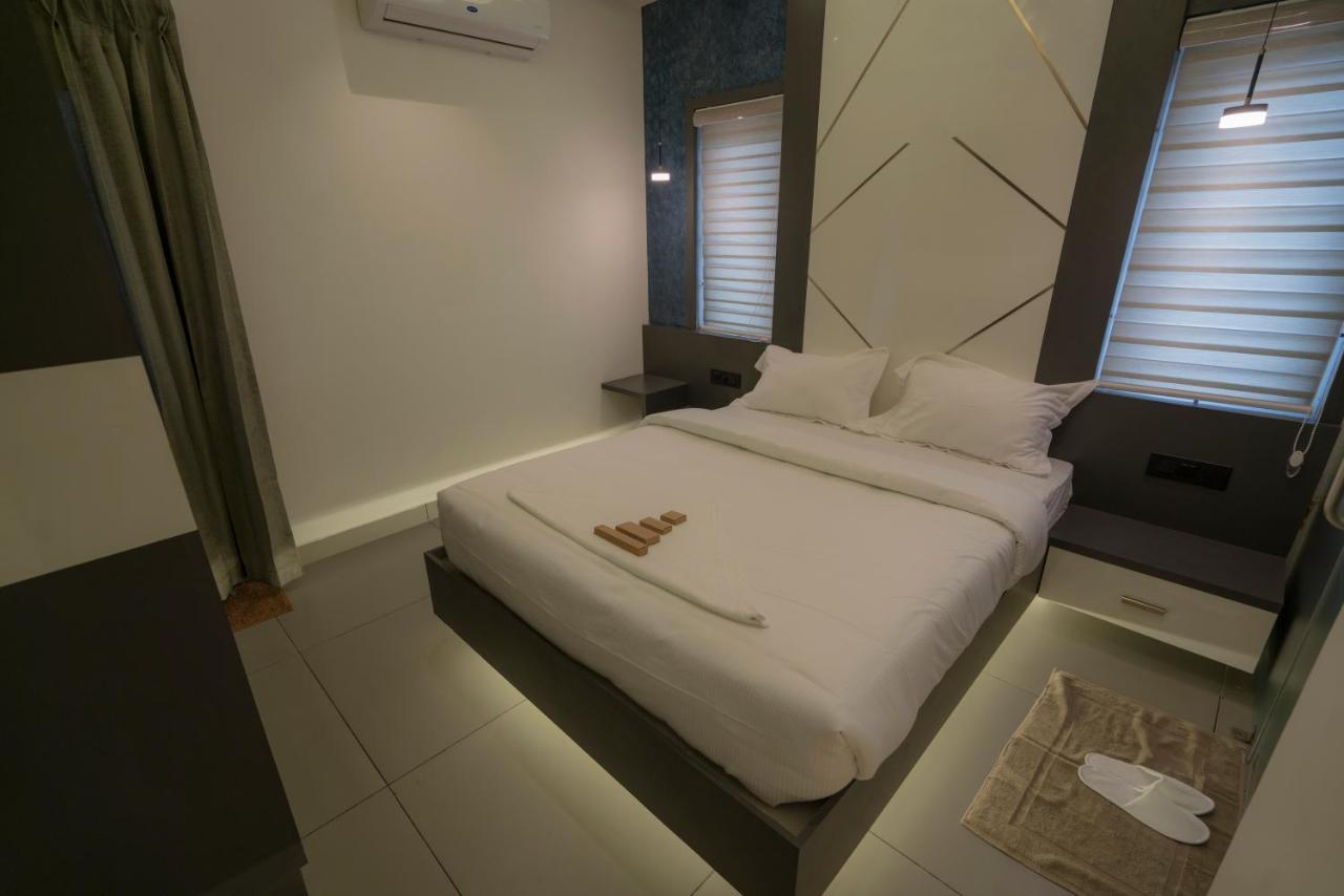 Perintalmanna Bbc Luxury Apartments מראה חיצוני תמונה